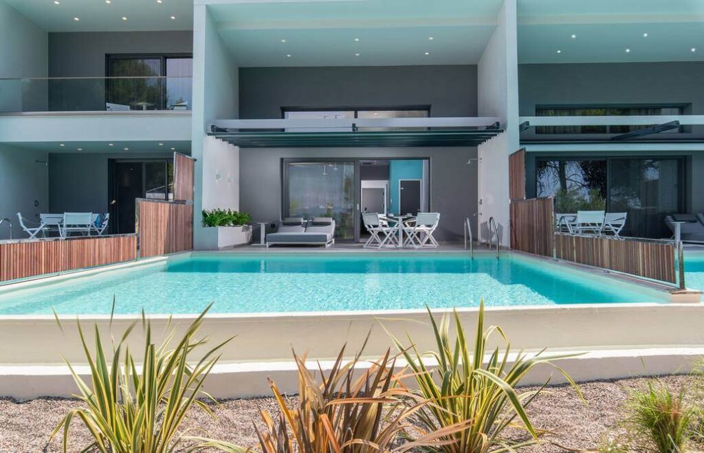 Lagomandra Beach Hotel Suites & Spa Deluxe Suites with private pool